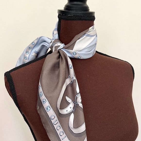 Gucci Logo Chains Color-Block Brown Blue GG Silk Scarf - Picture 12 of 13